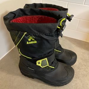 Kamik kids boots size 1